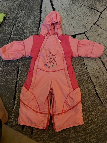 Talvihaalari noin 3-6kk
