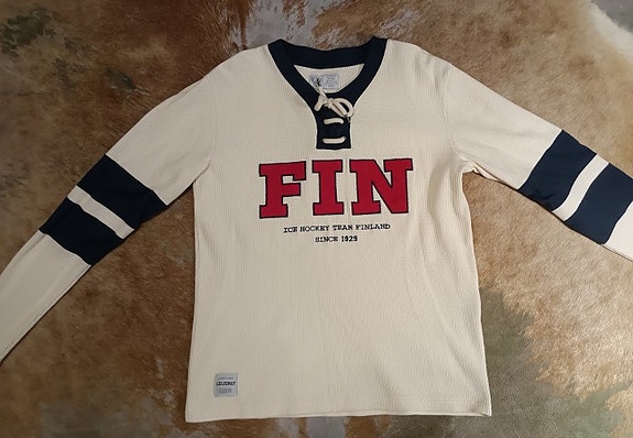 Leijonat puuvilla M paita jääkiekko fanille
