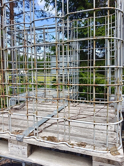 Metallihäkki / kuljetushäkki