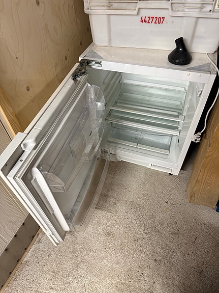 IKEA jääkaappi integroitava