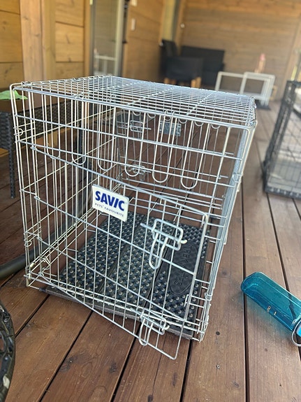 Savic metallinen koiranhäkki