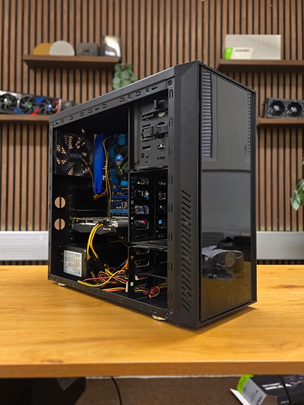Projektikone – i5-2500 / GTX 760