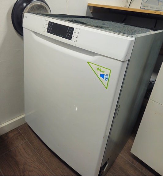 LOGIK astianpesukone 44 dB – Toimiva