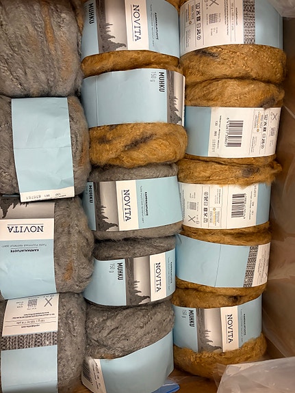 Novita Muhku lankoja harmaa ja ruskea 150 g 7 kpl harma