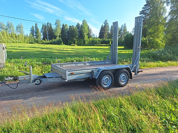 Boro 3500kg koneen kuljetuslavetti