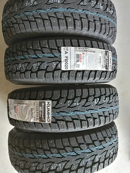 Uudet 175/65R14 KUMHO nastarenkaat sis vannetyöt
