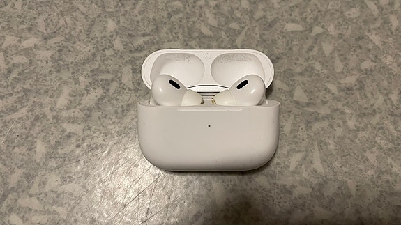 Apple AirPods Pro 2