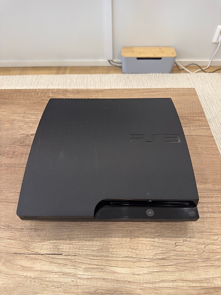 Sony PlayStation 3 PS3 slim 160gb