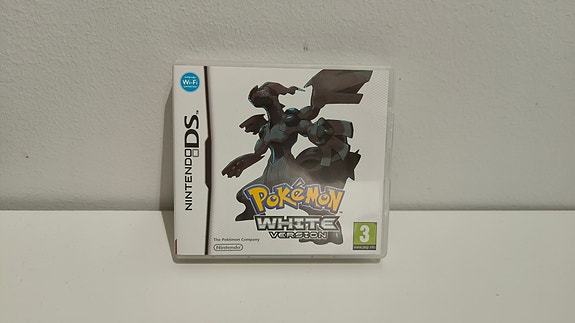 DS Pokemon White peli