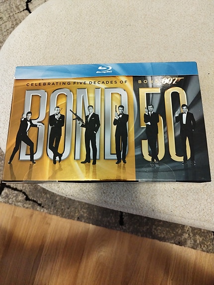 James Bond 50 -elokuvakokoelma Blu-ray