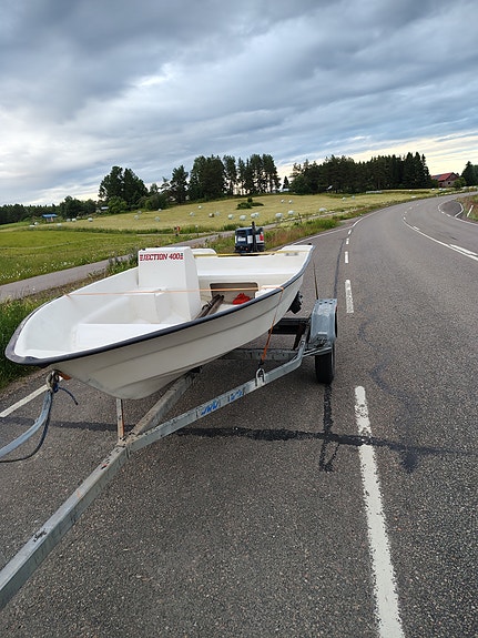 Yamaha perämoottori ja lasikuituvene