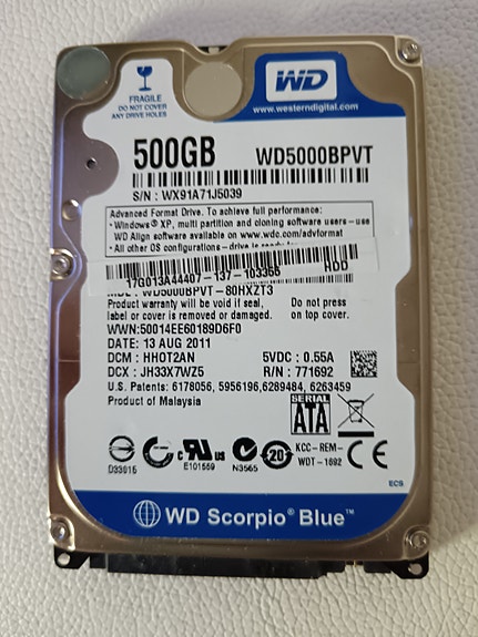 Kannettavan tietokoneen 500GB kiintolevy