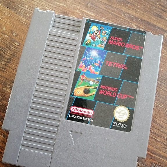 Nintendo NES peli Super Mario Bros. / Tetris / Nintendo World Cup
