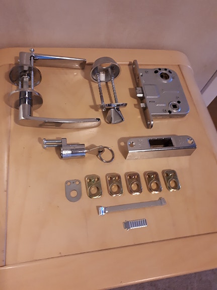 Abloy ulko-oven lukkosetti