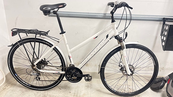 Insera Tronic 28” 51cm