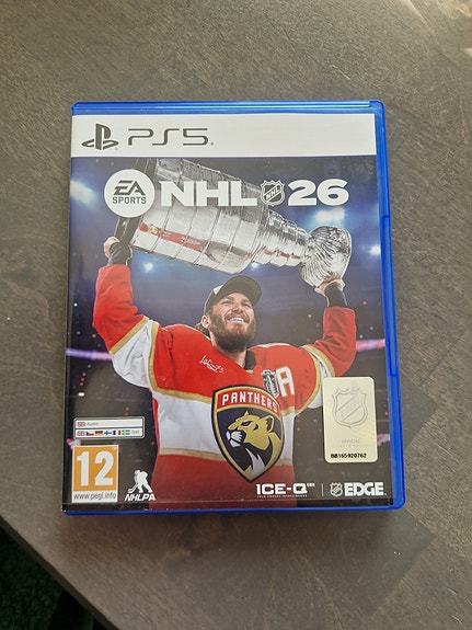 PS5 NHL 26 peli