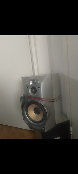 Sony kaiuttimet