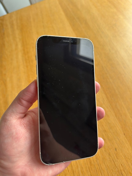 Iphone 12 64gb takalasi rikki