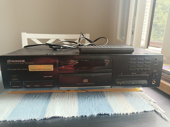Pioneer CD-soitin