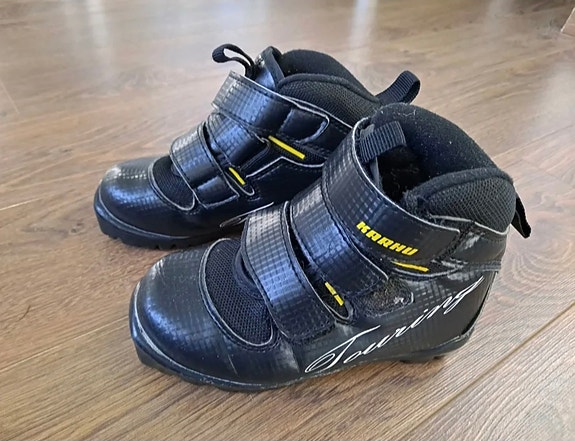 Karhu Touring perinteisen hiihtomonot NNN koko 28