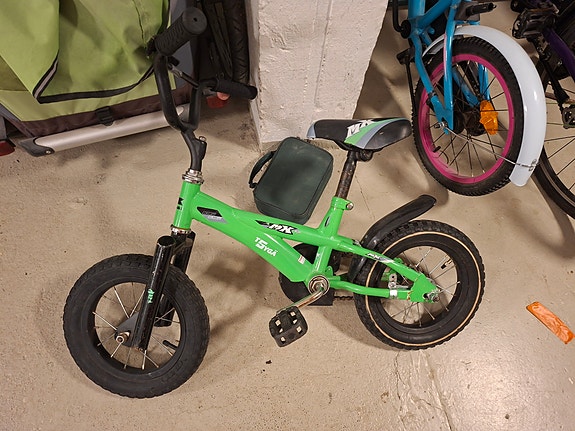 12" lasten polkupyörä