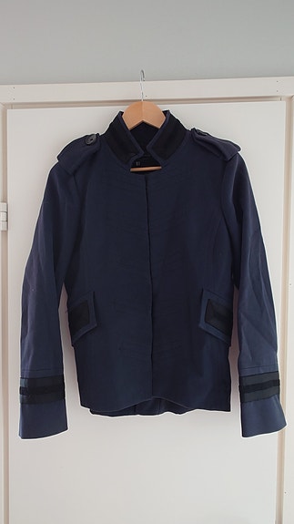 Zara Woman tummansininen bleiseri, koko M
