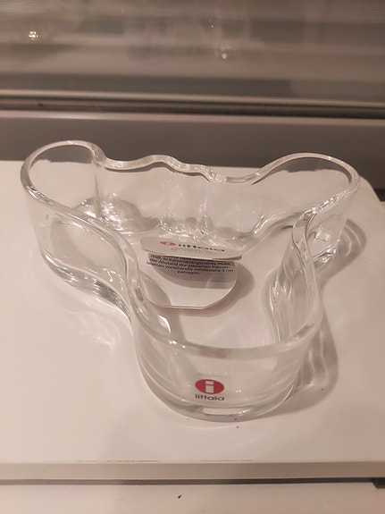 Iittalan Alvar Aalto Collection -malja, 136 mm, kirkas lasi.