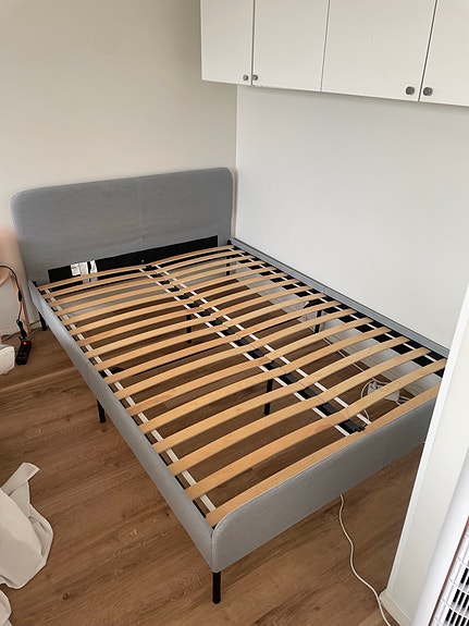 IKEA sängynrunko 140cm