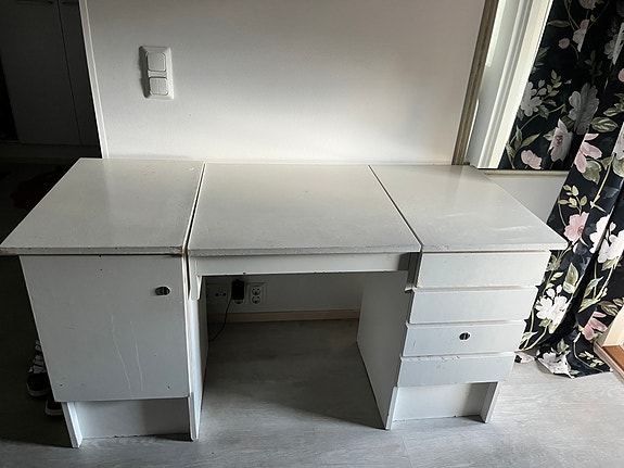 Dresser Table , chairs and Tv table