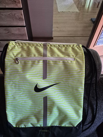 Nike Gymsack urheilureppu keltainen