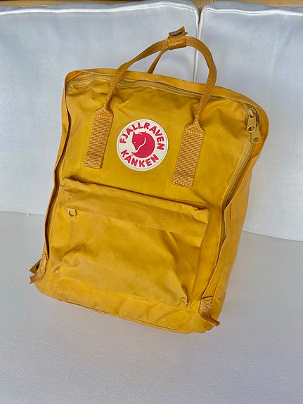 Fjällräven Kånken reppu keltainen
