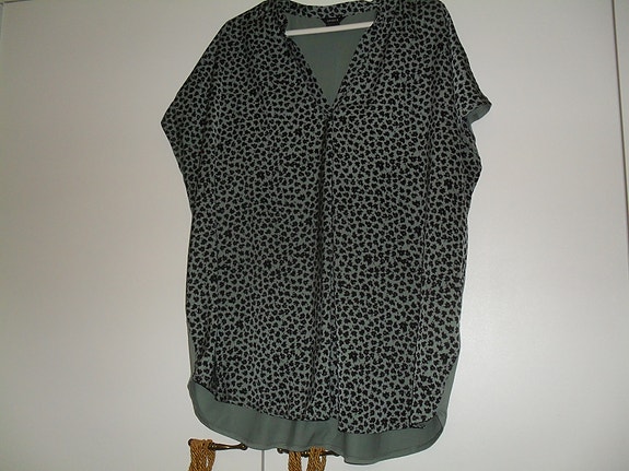 Lindex pusero XXL