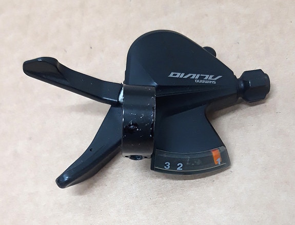Shimano ALIVIO SL-M3100 3-speed