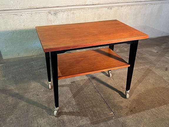 Vintage teak sohvapöytä / tv-taso