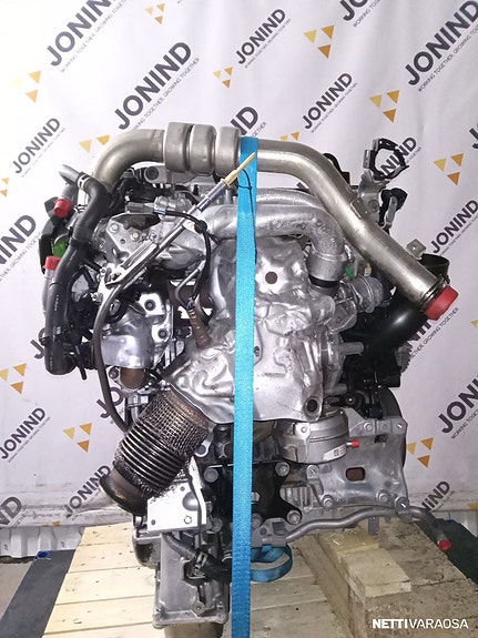 Nissan Käytetty vaihtomoottori Navara 2018 2.3 Diesel 140kw moottori YS23DDTT