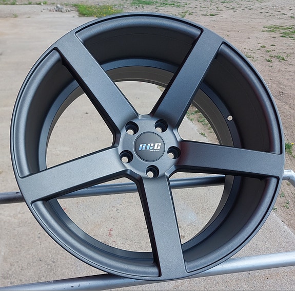 Uudet 20" ACC Vulcan concave vanteet 5x112