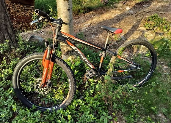 Tunturi lasten maastopyörä 24"