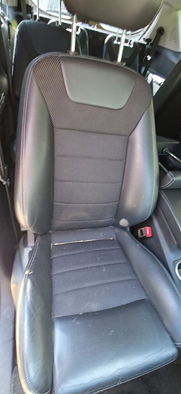 S-Max auton istuimet