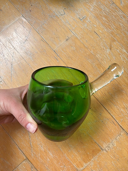 Kumelan vihreä sarvituoppi