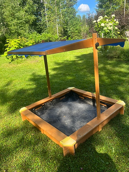 Hiekkalaatikko