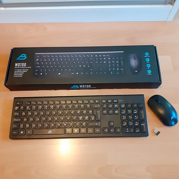 Blackstorm WD100 langaton näppäimistö ja hiiri