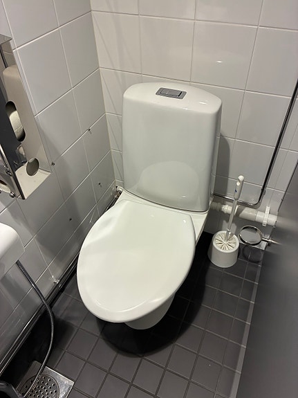 IDO WC-istuin — Helsinki