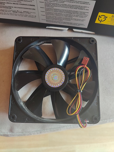 Cooler Master 120 mm tietokonetuuletin 3-pin