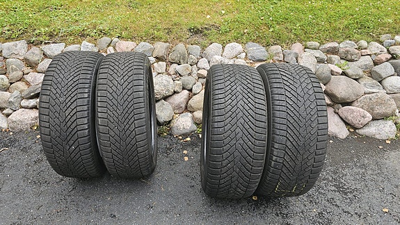 Talvirenkaat esm. Skoda Enyaq Pirelli Winter Contact 2 Scorpion