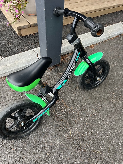 Annetaan lasten potkupyörä