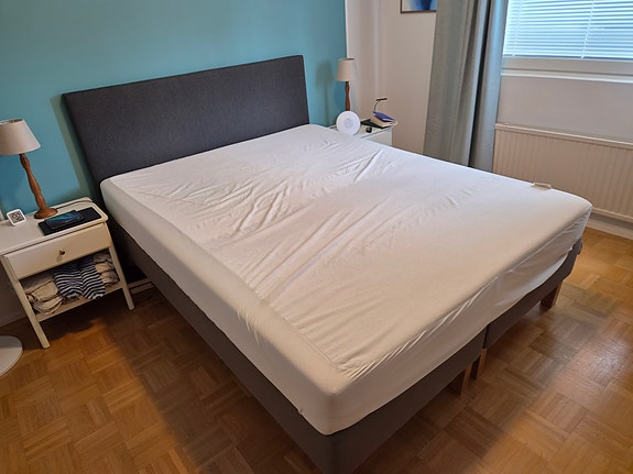 IKEA sänky ja patja, 160x200 cm, harmaa
