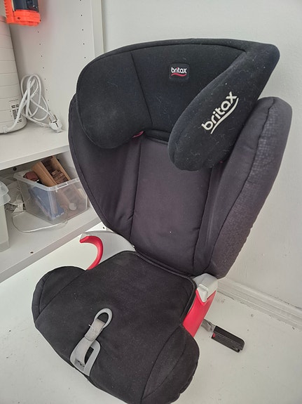 Turvaistuin 15-36kg lapselle
