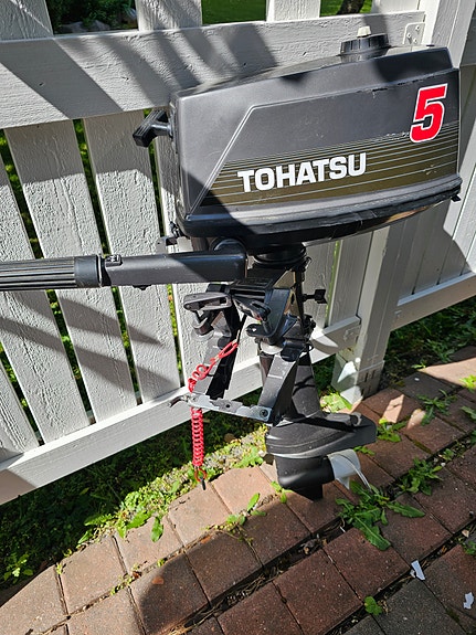 Tohatsu M5B 5 hv perämoottori
