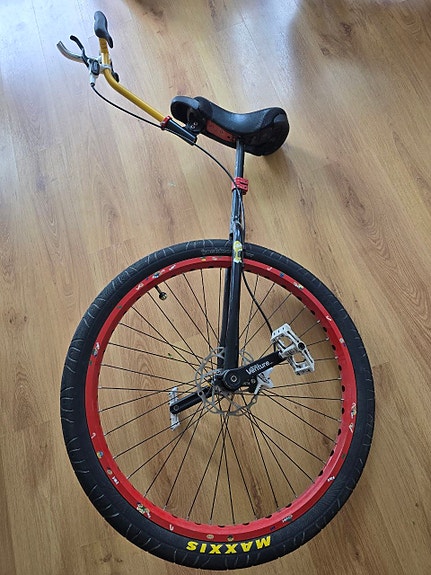 Nimbus 29” Custom Unicycle – Oracle hub – KH Fusion Freeride