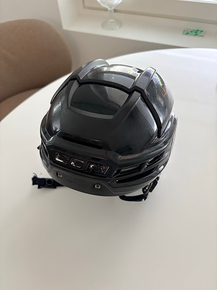 CCM Tacks 910 koko S jääkiekkokypärä